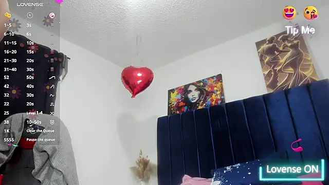 Bombom brown1 online show from February 24, 2026, 8:21 pm