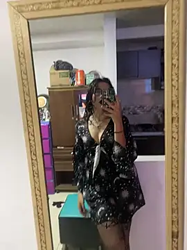 AriaDark online show from February 3, 2026, 2:53 am