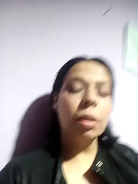 RossyAlvarez online show from March 29, 2026, 3:19 am