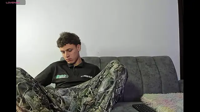 Two sexboys online show from February 4, 2026, 6:41 am