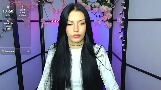 Snapshot of Kelly__Bunny chatting on June 18, 2026, 9:09 pm Kelly Bunny online show from June 18, 2026, 9:09 pm