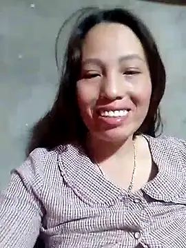 Gummiesu online show from February 16, 2026, 8:18 pm