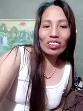 Gummiesu online show from May 7, 2026, 12:52 pm