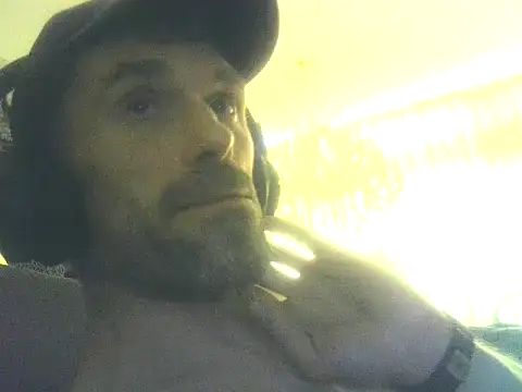 BlnAktivGay online show from May 16, 2026, 8:35 am