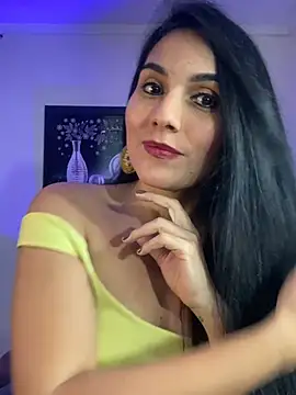 Snapshot of Miaswwe chatting on February 2, 2026, 11:26 pm Miaswwe online show from February 2, 2026, 11:26 pm