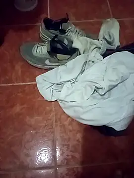 angelguere online show from February 19, 2026, 5:26 am