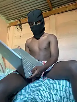 Snapshot of taitaimont chatting on February 16, 2026, 10:14 am taitaimont online show from February 16, 2026, 10:14 am