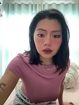 ruanruan05 online show from February 18, 2026, 1:47 am