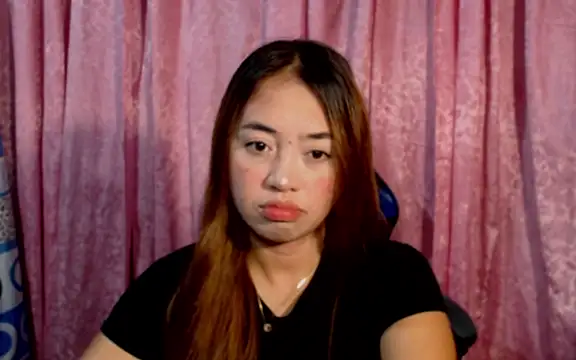 pinay mayahiga online show from May 23, 2026, 2:27 pm