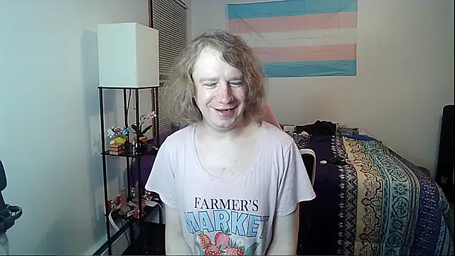 VanFairy526 online show from April 5, 2026, 9:38 am