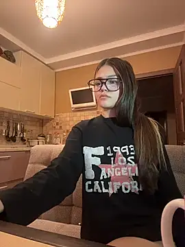 EmilyMonday online show from February 24, 2026, 3:13 pm