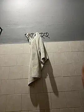 Snapshot of yormismedina chatting on February 28, 2026, 5:29 am yormismedina online show from February 28, 2026, 5:29 am