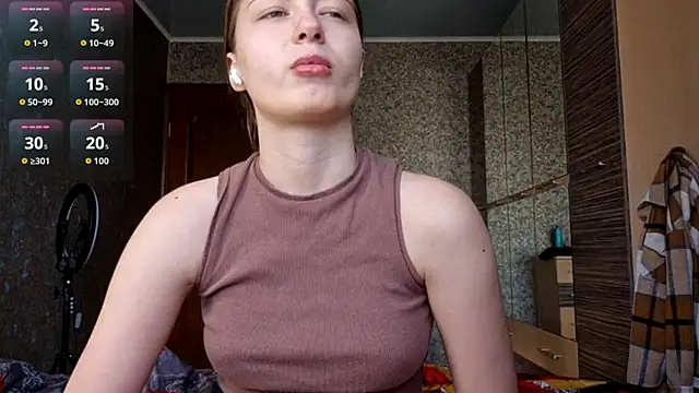 MousyHello online show from February 13, 2026, 7:19 am