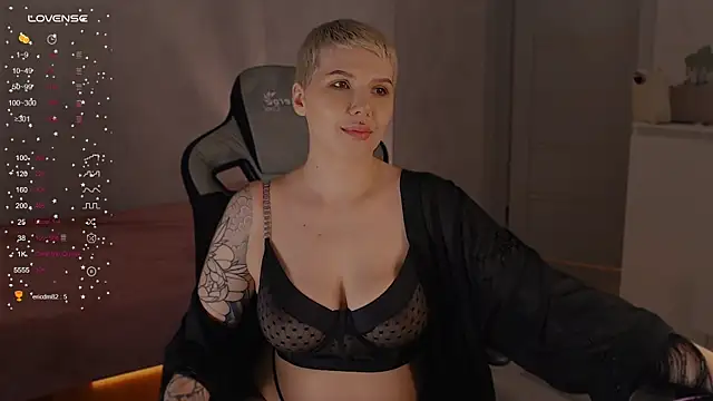 Elise Day online show from June 16, 2026, 12:05 pm