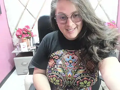 Sarah Boobs  online show from January 19, 2026, 3:16 pm