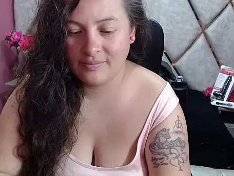 Sarah Boobs  online show from February 26, 2026, 3:28 am