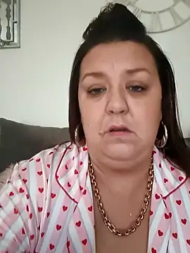 Snapshot of Nova-iswiserx chatting on February 21, 2026, 10:39 am Nova-iswiserx online show from February 21, 2026, 10:39 am