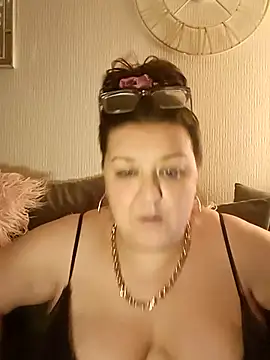 Snapshot of Nova-iswiserx chatting on February 25, 2026, 8:52 pm Nova-iswiserx online show from February 25, 2026, 8:52 pm