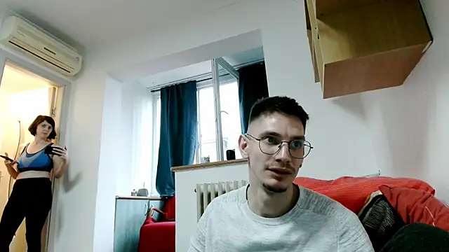 Snapshot of Crista-Elio chatting on February 21, 2026, 3:14 pm Crista-Elio online show from February 21, 2026, 3:14 pm