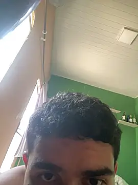 reipromiscuo01 online show from March 8, 2026, 6:44 pm