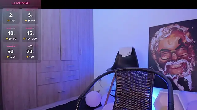 JulzLopez  online show from March 10, 2026, 12:47 am