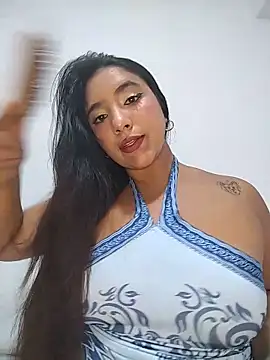 Eva Ferrari online show from May 27, 2026, 5:42 pm