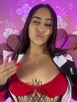 MadisonFox1 online show from February 12, 2026, 11:43 am