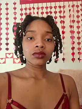 Snapshot of Ebony_love07 chatting on February 26, 2026, 7:47 pm Ebony love07 online show from February 26, 2026, 7:47 pm