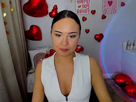 GlowMe online show from February 1, 2026, 7:28 am