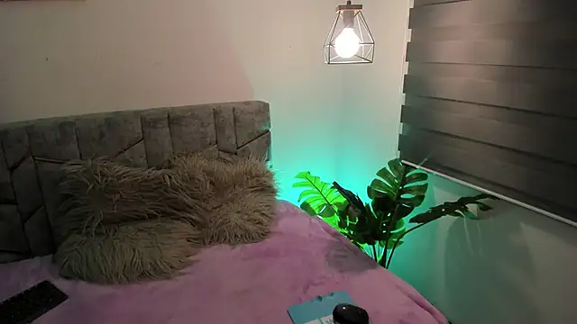 im sabrina cute online show from May 30, 2026, 1:34 am