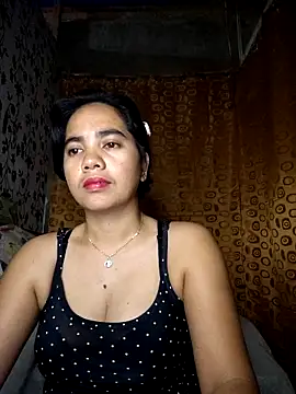 LoveSammantha24xxx online show from March 17, 2026, 10:02 pm