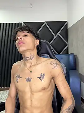 Dogan Renzo0 online show from February 9, 2026, 8:51 pm