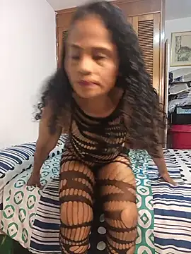 auroracandelax online show from February 21, 2026, 7:38 pm