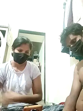 Prajakta123 online show from April 1, 2026, 4:37 pm