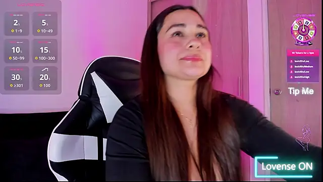 Snapshot of saray_mendozaa chatting on February 2, 2026, 9:14 pm saray mendozaa online show from February 2, 2026, 9:14 pm