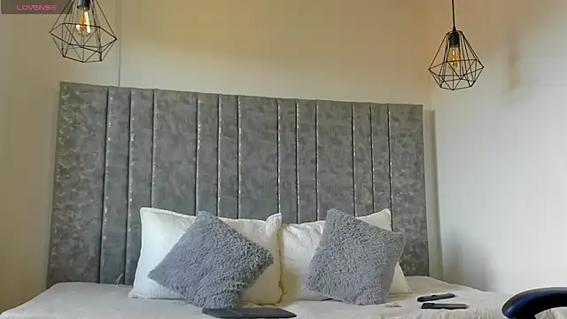 Snapshot of Calvin_Hunter chatting on June 20, 2026, 9:53 pm Calvin Hunter online show from June 20, 2026, 9:53 pm