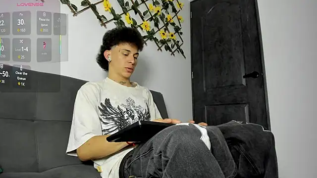 Maxxx bigcockx online show from March 20, 2026, 1:28 am