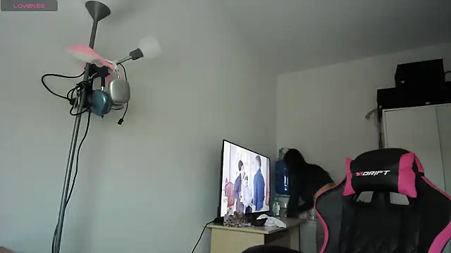 Yulian Milf online show from March 14, 2026, 2:45 pm