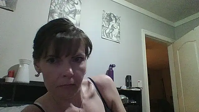 coriplaymate229848 online show from May 12, 2026, 5:04 am