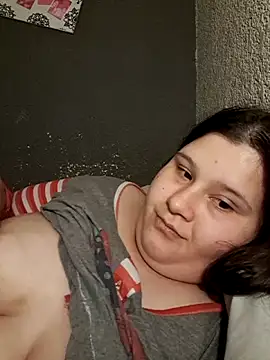 Snapshot of TUWACHA7777 chatting on February 16, 2026, 4:33 am TUWACHA7777 online show from February 16, 2026, 4:33 am