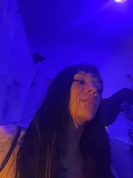 luxxlola online show from March 7, 2026, 2:29 am