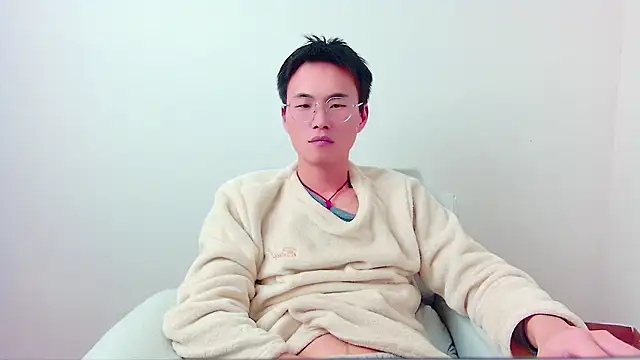 Snapshot of Aint686 chatting on February 8, 2026, 4:15 pm Aint686 online show from February 8, 2026, 4:15 pm