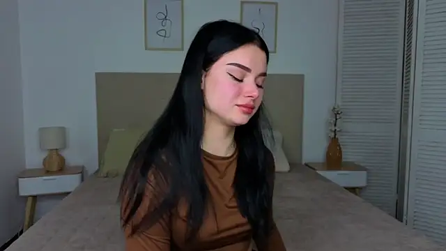 Silena sky online show from February 5, 2026, 2:13 pm