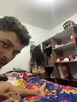 Snapshot of casal_prosperar chatting on February 25, 2026, 3:51 am casal prosperar online show from February 25, 2026, 3:51 am