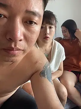 xiaotiantian-10 online show from March 15, 2026, 5:58 am