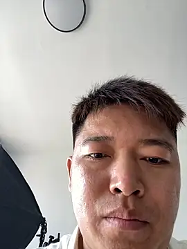 xiaotiantian-10 online show from March 31, 2026, 6:37 am