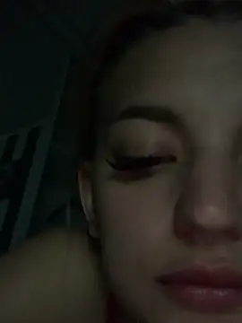 Snapshot of SashaPri chatting on May 27, 2026, 9:44 pm SashaPri online show from May 27, 2026, 9:44 pm