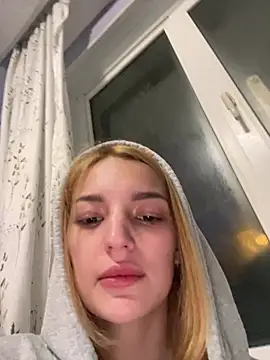 Snapshot of SashaPri chatting on February 19, 2026, 6:27 pm SashaPri online show from February 19, 2026, 6:27 pm