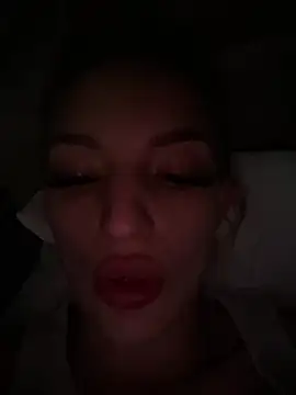 Snapshot of SashaPri chatting on March 1, 2026, 7:25 pm SashaPri online show from March 1, 2026, 7:25 pm