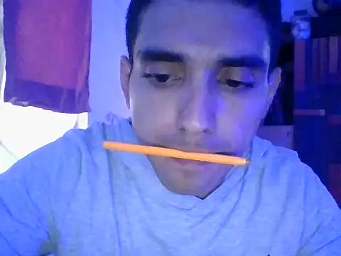 MRdxxx444 online show from April 20, 2026, 5:03 pm